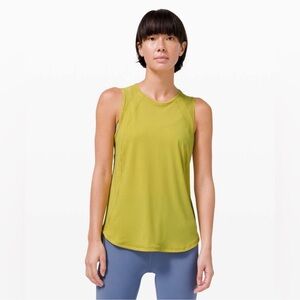 Lululemon Sculpt Tank in Yellow Pear Sleeveless Active Athletic Top Size 10